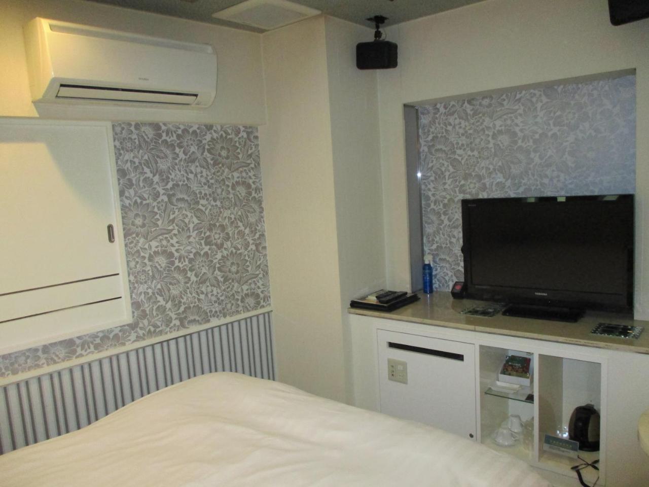 טוקיו Hotel Lieto (Adults Only) מראה חיצוני תמונה